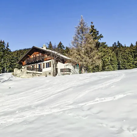 Sur Le Roc Holiday home *